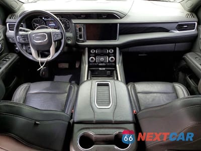 Zdjęcie 8 z 13 samochodu: 2021 GMC YUKON XL DENALI VIN:1GKS2JKL3MR179043 - miniatura