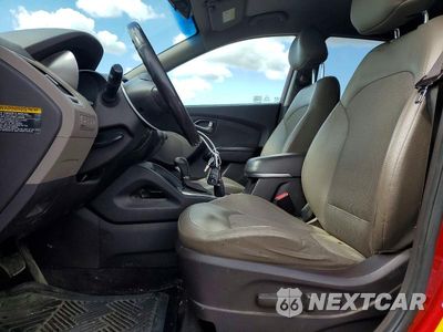 Zdjęcie 7 z 13 samochodu: 2015 HYUNDAI TUCSON SE VIN:KM8JUCAG1FU019742 - miniatura