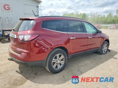 Trzecie zdjęcie samochodu z tyłu: 2016 CHEVROLET TRAVERSE LT VIN:1GNKRHKD1GJ241347 - miniatura