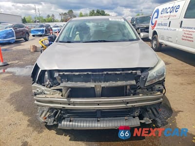 Piąte zdjęcie samochodu w środku: 2015 SUBARU LEGACY 2.5I LIMITED VIN:4S3BNAN67F3069305 - miniatura