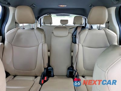 Zdjęcie 10 z 13 samochodu: 2021 TOYOTA SIENNA XLE VIN:5TDYRKEC1MS025368 - miniatura