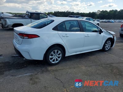 Trzecie zdjęcie samochodu z tyłu: 2025 TOYOTA COROLLA LE VIN:5YFB4MDE4SP337015 - miniatura