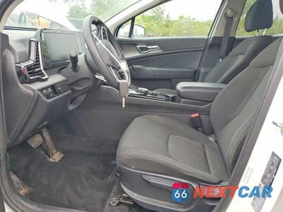 Zdjęcie 7 z 13 samochodu: 2023 KIA SPORTAGE LX VIN:KNDPUCAG8P7039906 - miniatura