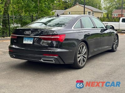 Czwarte zdjęcie samochodu z boku: 2019 AUDI A6 PREMIUM PLUS VIN:WAUL2AF2XKN114306 - miniatura