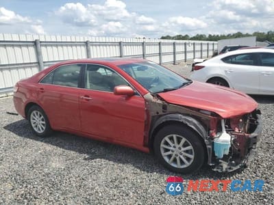 Czwarte zdjęcie samochodu z boku: 2011 TOYOTA CAMRY LE V6 VIN:4T1BK3EK1BU119200 - miniatura