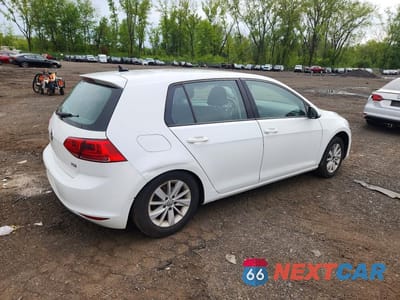 Trzecie zdjęcie samochodu z tyłu: 2016 VOLKSWAGEN GOLF S VIN:3VW217AU9GM053350 - miniatura