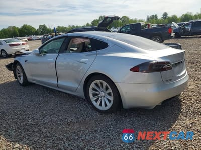 Drugie zdjęcie samochodu z przodu: 2017 TESLA MODEL S VIN:5YJSA1E18HF199213 - miniatura