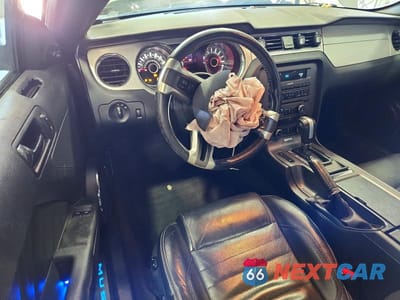 Zdjęcie 8 z 12 samochodu: 2013 FORD MUSTANG VIN:1ZVBP8AM9D5260536 - miniatura