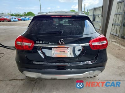 Zdjęcie 6 z 13 samochodu: 2018 MERCEDES-BENZ GLA 250 VIN:WDCTG4EB2JJ478517 - miniatura