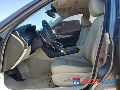 Zdjęcie 7 z 12 samochodu: 2017 INFINITI Q50 3.0T SIGNATURE EDITION VIN:JN1EV7AR3HM840813 - miniatura
