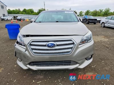 Piąte zdjęcie samochodu w środku: 2015 SUBARU LEGACY 2.5I PREMIUM VIN:4S3BNAC63F3061351 - miniatura