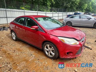 Czwarte zdjęcie samochodu z boku: 2013 FORD FOCUS SE VIN:1FADP3F27DL176397 - miniatura