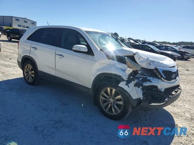 Czwarte zdjęcie samochodu z boku: 2011 KIA SORENTO EX VIN:5XYKU4A27BG016259 - miniatura