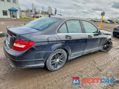Trzecie zdjęcie samochodu z tyłu: 2012 MERCEDES-BENZ C 250 4MATIC VIN:WDDGF8FBXCA741295 - miniatura