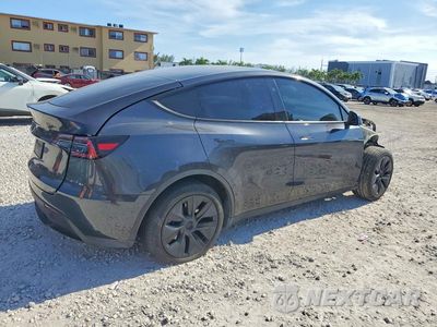 Trzecie zdjęcie samochodu z tyłu: 2025 TESLA MODEL Y VIN:7SAYGDED4SF242248 - miniatura