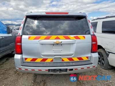 Zdjęcie 6 z 14 samochodu: 2019 CHEVROLET SUBURBAN K1500 LT VIN:1GNSKHKC8KR392756 - miniatura