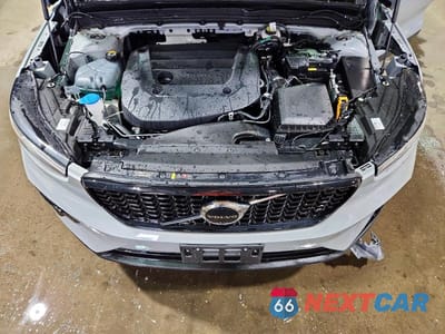 Zdjęcie 12 z 14 samochodu: 2026 VOLVO XC40 PLUS VIN:YV4L12UC6T2746341 - miniatura