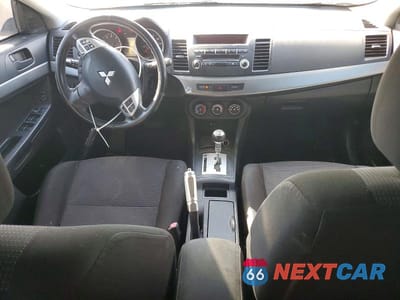 Zdjęcie 8 z 12 samochodu: 2011 MITSUBISHI LANCER ES VIN:JA32U2FU4BU016621 - miniatura