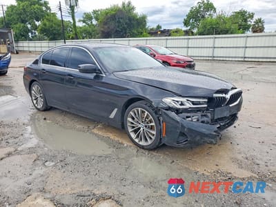 Czwarte zdjęcie samochodu z boku: 2021 BMW 530 I VIN:WBA53BH07MCF26420 - miniatura