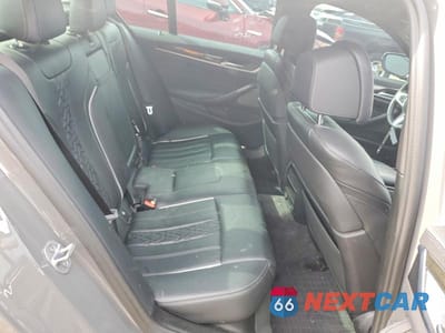 Zdjęcie 10 z 13 samochodu: 2021 BMW M550XI VIN:WBA13BK03MCF11162 - miniatura