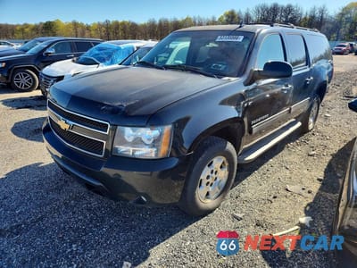 2013 CHEVROLET SUBURBAN K1500 LT 1GNSKJE71DR234560 - główne zdjęcie licytacji z USA - miniatura