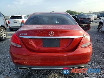 Zdjęcie 6 z 12 samochodu: 2018 MERCEDES-BENZ C 300 VIN:55SWF4JB6JU255172 - miniatura