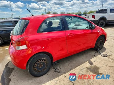 Trzecie zdjęcie samochodu z tyłu: 2009 TOYOTA YARIS BASE VIN:JTDJT903X95237279 - miniatura