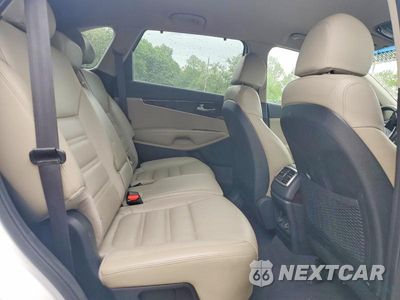 Zdjęcie 11 z 13 samochodu: 2018 KIA SORENTO EX VIN:5XYPHDA51JG405238 - miniatura