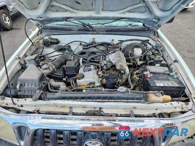 Zdjęcie 11 z 13 samochodu: 2001 TOYOTA TACOMA XTRACAB PRERUNNER VIN:5TESM92N01Z846186 - miniatura