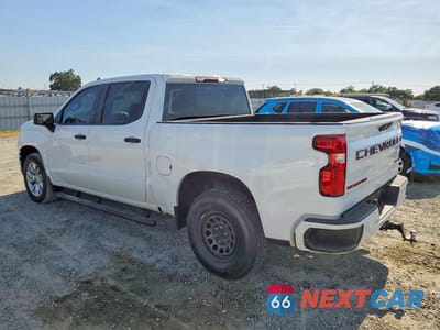 Drugie zdjęcie samochodu z przodu: 2021 CHEVROLET SILVERADO C1500 CUSTOM VIN:1GCPWBEK4MZ232153 - miniatura