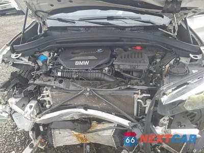 Zdjęcie 12 z 13 samochodu: 2019 BMW X1 XDRIVE28I VIN:WBXHT3C52K5N05436 - miniatura