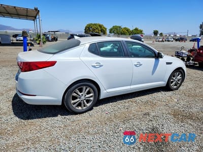 Trzecie zdjęcie samochodu z tyłu: 2013 KIA OPTIMA EX VIN:5XXGN4A71DG156409 - miniatura