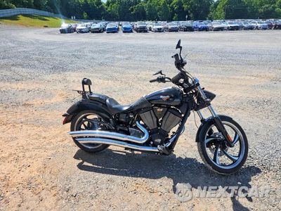 2013 VICTORY MOTORCYCLES VEGAS 8-BALL 5VPGA36N3D3024783 - główne zdjęcie licytacji z USA - miniatura