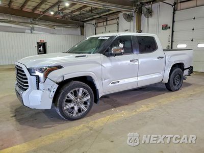 2025 TOYOTA TUNDRA CREWMAX CAPSTONE 5TFVC5DB6SX100944 - główne zdjęcie licytacji z USA - miniatura
