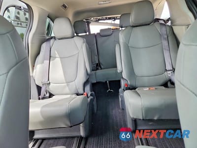 Zdjęcie 10 z 13 samochodu: 2023 TOYOTA SIENNA XLE VIN:5TDJSKFC4PS094774 - miniatura