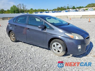 Czwarte zdjęcie samochodu z boku: 2011 TOYOTA PRIUS TWO VIN:JTDKN3DU4B5370432 - miniatura