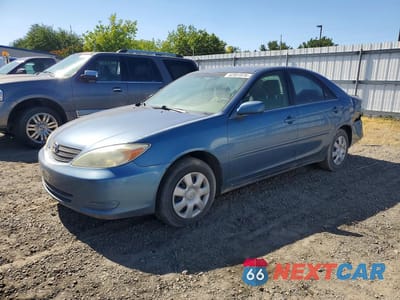 2004 TOYOTA CAMRY LE 4T1BE32K54U813533 - główne zdjęcie licytacji z USA - miniatura