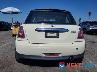 Zdjęcie 6 z 12 samochodu: 2013 MINI COOPER VIN:WMWSU3C55DT686026 - miniatura