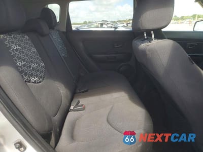 Zdjęcie 10 z 12 samochodu: 2011 KIA SOUL + VIN:KNDJT2A21B7709019 - miniatura
