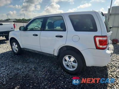 Drugie zdjęcie samochodu z przodu: 2009 FORD ESCAPE XLS VIN:1FMCU02799KC84754 - miniatura