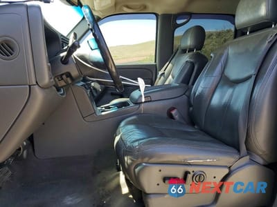 Zdjęcie 7 z 12 samochodu: 2007 CHEVROLET SILVERADO K2500 HEAVY DUTY VIN:1GCHK23D77F171021 - miniatura