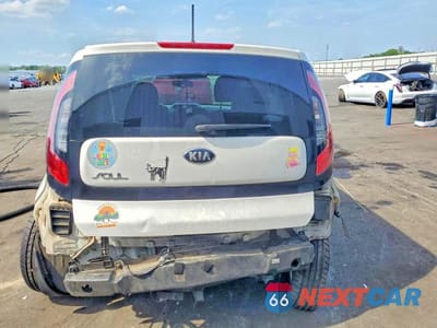 Zdjęcie 6 z 13 samochodu: 2016 KIA SOUL BASE VIN:KNDJN2A21G7850304 - miniatura