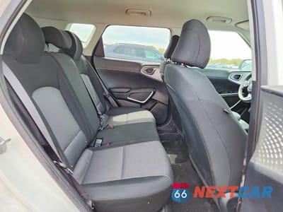 Zdjęcie 11 z 13 samochodu: 2023 KIA SOUL LX VIN:KNDJ23AU8P7860716 - miniatura