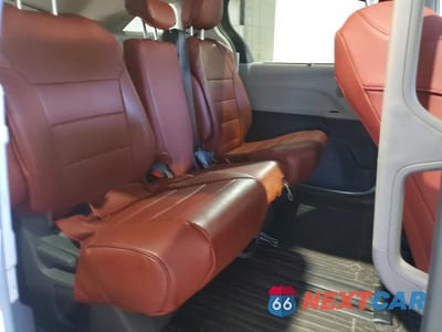 Zdjęcie 11 z 13 samochodu: 2021 TOYOTA SIENNA LE VIN:5TDKRKEC9MS067003 - miniatura