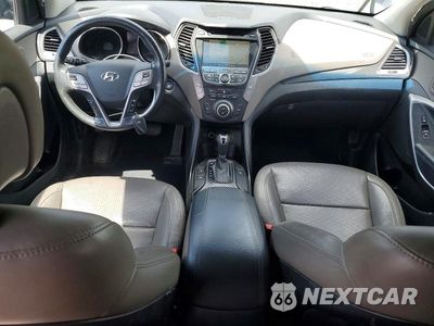 Zdjęcie 8 z 13 samochodu: 2016 HYUNDAI SANTA FE SPORT 2.4L VIN:5XYZU3LB3GG333811 - miniatura