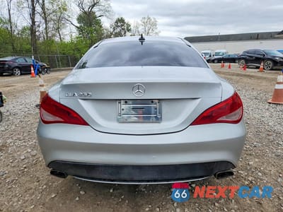 Zdjęcie 6 z 12 samochodu: 2014 MERCEDES-BENZ CLA 250 VIN:WDDSJ4EB3EN031573 - miniatura