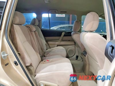Zdjęcie 11 z 13 samochodu: 2009 TOYOTA HIGHLANDER BASE VIN:JTEES41A892135934 - miniatura