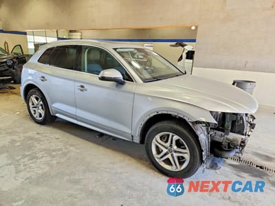 Czwarte zdjęcie samochodu z boku: 2018 AUDI Q5 PREMIUM PLUS VIN:WA1BNAFY7J2228400 - miniatura