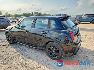Drugie zdjęcie samochodu z przodu: 2025 MINI COOPER S VIN:WMW53GD04S2W65276 - miniatura