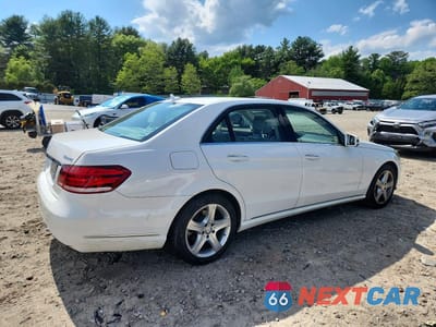 Trzecie zdjęcie samochodu z tyłu: 2014 MERCEDES-BENZ E 350 4MATIC VIN:WDDHF8JB9EA985034 - miniatura